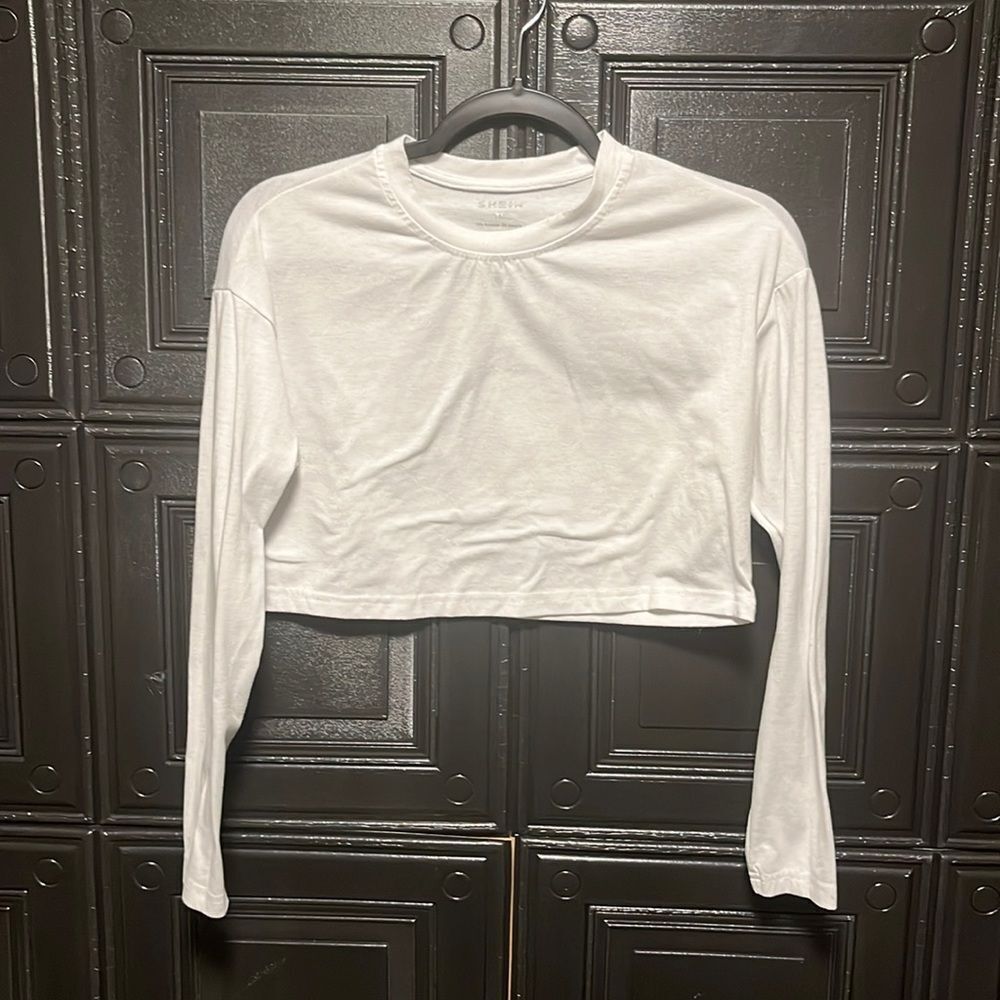 SHEIN Long sleeve crop Tee